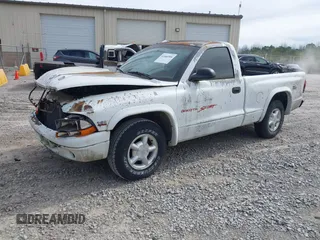 1997 Dodge Dakota with VIN 1B7FL26X5VS182193, listed as a IAAI auction lot 41666506 with 115,483 mi miles and . Bid and sale history available at carsss.com. Image 2.