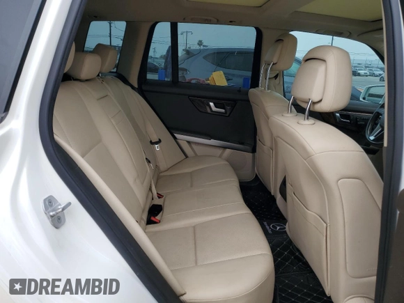 2014 Mercedes-Benz GLK 350 with VIN WDCGG8JB6EG321736, listed as a Copart auction lot 53154594 with 92,476 mi miles and Salvage Title. Bid and sale history available at DreamBid. Image 10.