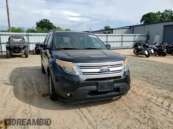 2011 Ford Explorer XLT with VIN 1FMHK8D83BGA14458, listed as a Copart auction lot 55672445 with 214,669 mi miles and Salvage title. Bid and sale history available at DreamBid. Image 14.