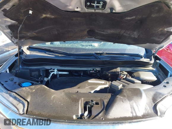 2019 Honda Pilot Touring 7-Passenger with VIN 5FNYF6H60KB038846, listed as a IAAI auction lot 41339385 with Not provided miles and . Bid and sale history available at DreamBid. Image 10.