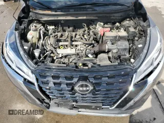 2022 Nissan Kicks S z VIN 3N1CP5BV6NL483232, wystawiony jako Copart lot #54557355 z przebiegiem 31 731 mil mil oraz Szkoda całkowita • Salvage title. Historia ofert i sprzedaży dostępna na DreamBid. Obrazek 12.