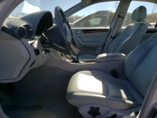 2003 Mercedes-Benz C 240 with VIN WDBRF81J33F318562, listed as a Copart auction lot 47246195 with 65,777 mi miles and Salvage title. Bid and sale history available at DreamBid. Image 7.