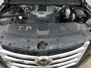 2015 Cadillac Escalade ESV Premium z VIN 1GYS4JKJ7FR186790, wystawiony jako Copart lot #86698614 z przebiegiem 119 050 mil mil oraz Czysty tytuł • Clean title. Historia ofert i sprzedaży dostępna na DreamBid. Obrazek 12.