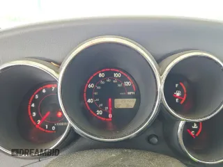 2004 Pontiac Vibe with VIN 5Y2SL64864Z437425, listed as a Copart auction lot 58072795 with 231,569 mi miles and Salvage title. Bid and sale history available at DreamBid. Image 9.