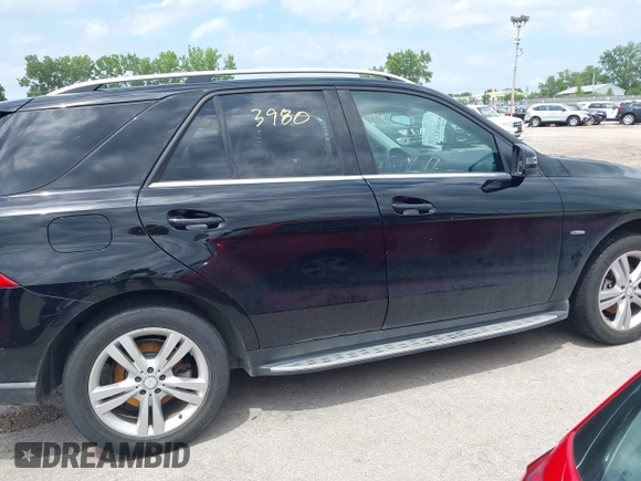2012 Mercedes-Benz M 350 with VIN 4JGDA5HB4CA040920, listed as a IAAI auction lot 42723980 with 115,559 mi miles and . Bid and sale history available at DreamBid. Image 13.