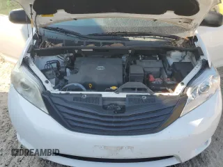2012 Toyota Sienna with VIN 5TDZK3DC4CS204325, listed as a Copart auction lot 70357864 with 57,665 mi miles and Salvage Title. Bid and sale history available at carsss.com. Image 12.