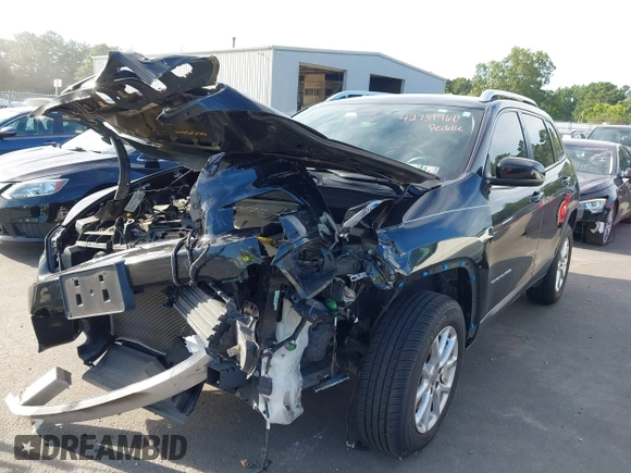 2017 Jeep Cherokee Latitude z VIN 1C4PJMCB0HW637544, wystawiony jako IAAI lot #42737960 z przebiegiem 105 027 mil mil oraz . Historia ofert i sprzedaży dostępna na DreamBid. Obrazek 19.
