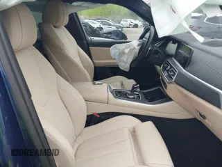 2022 BMW X5 xDrive45e with VIN 5UXTA6C06N9M08044, listed as a IAAI auction lot 42178453 with Not provided miles and . Bid and sale history available at DreamBid. Image 5.