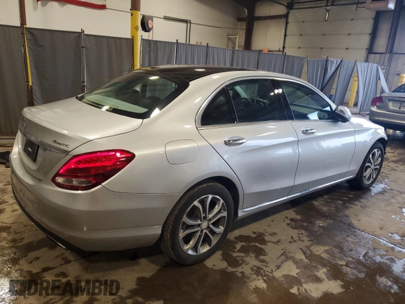 2016 Mercedes-Benz C 300 Luxury with VIN 55SWF4KB0GU101564, listed as a Copart auction lot 55955775 with 122,777 mi miles and Salvage Title. Bid and sale history available at DreamBid. Image 3.
