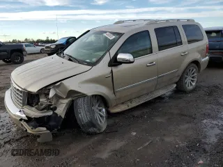 2008 Chrysler Aspen Limited z VIN 1A8HW58NX8F157891, wystawiony jako Copart lot #44689535 z przebiegiem 132 450 mil mil oraz Szkoda całkowita • Salvage title. Historia ofert i sprzedaży dostępna na DreamBid. Obrazek 1.