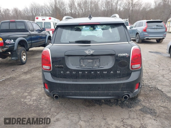 2019 MINI Countryman Cooper S with VIN WMZYT5C58K3J87679, listed as a IAAI auction lot 41711500 with 74,433 mi miles. Bid and sale history available at carsss.com. Image 16.