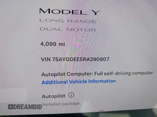 2024 Tesla Model Y Long Range with VIN 7SAYGDEE5RA290907, listed as a IAAI auction lot 41705170 with 4,099 mi miles. Bid and sale history available at carsss.com. Image 15.