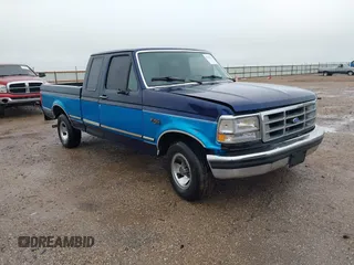1995 Ford F-150 с VIN 1FTEX15N5SKA99806, выставлен на аукционе IAAI как лот 42162114 с пробегом Не указан миль и . История ставок и продаж доступна на DreamBid. Изображение 1.