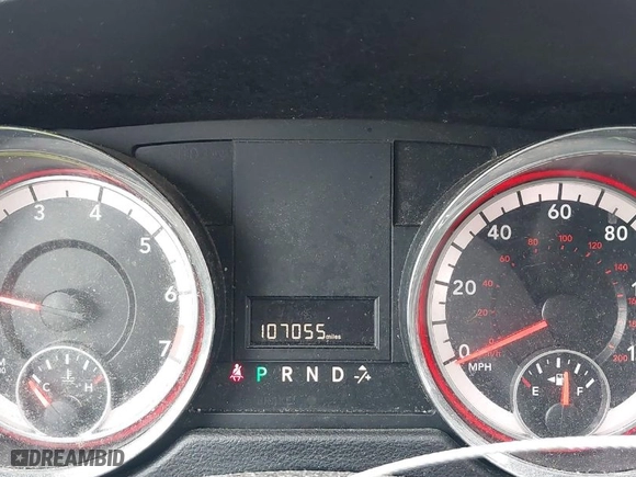 2017 Dodge Grand Caravan SE with VIN 2C4RDGBG8HR793970, listed as a IAAI auction lot 41691933 with 107,055 mi miles. Bid and sale history available at carsss.com. Image 7.