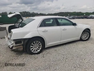 2014 Chrysler 300 z VIN 2C3CCAAG4EH186221, wystawiony jako Copart lot #54494295 z przebiegiem 119 465 mil mil oraz Szkody całkowita. Historia ofert i sprzedaży dostępna na DreamBid. Obrazek 3.