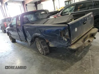 2000 Chevrolet S-10 LS with VIN 1GCCS195XYK234688, listed as a Copart auction lot 87216574 with Not Provided miles and Salvage Title. Bid and sale history available at DreamBid. Image 2.