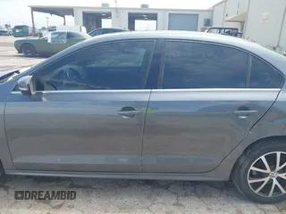 2017 Volkswagen Jetta SE with VIN 3VWDB7AJ1HM315584, listed as a IAAI auction lot 42481303 with 113,301 mi miles and . Bid and sale history available at DreamBid. Image 14.
