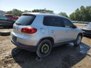 2012 Volkswagen Tiguan SEL with VIN WVGAV7AX4CW606067, listed as a Copart auction lot 55853675 with 185,118 mi miles and Clean Title. Bid and sale history available at DreamBid. Image 3.