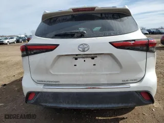 2020 Toyota Highlander XLE with VIN 5TDHZRBH8LS048346, listed as a Copart auction lot 46923375 with 20,168 mi miles and Salvage Title. Bid and sale history available at carsss.com. Image 6.