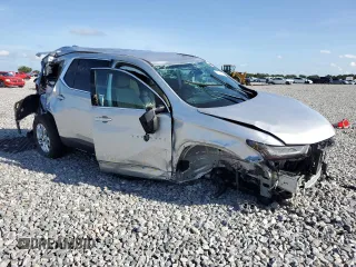 2022 Chevrolet Traverse LS with VIN 1GNERFKW0NJ156970, listed as a Copart auction lot 60605455 with 45,917 mi miles and Non repairable. Bid and sale history available at DreamBid. Image 4.