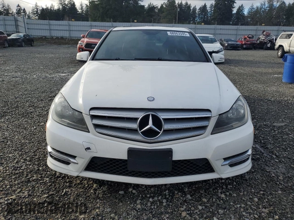 2013 Mercedes-Benz C 350 Sport with VIN WDDGF5HBXDR270246, listed as a Copart auction lot 88063595 with 137,048 mi miles and Salvage Title. Bid and sale history available at DreamBid. Image 5.