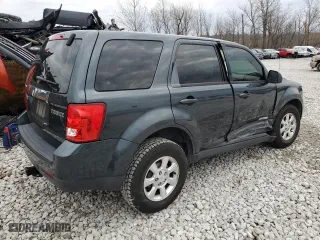 2008 Mazda Tribute Sport with VIN 4F2CZ02Z58KM32369, listed as a Copart auction lot 85790604 with 110,835 mi miles and Salvage Title. Bid and sale history available at carsss.com. Image 3.