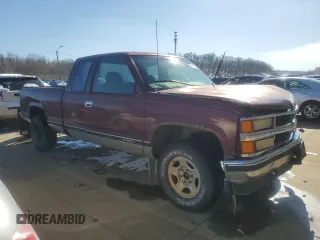 1997 Chevrolet Silverado 1500 with VIN 2GCEK19R3V1277602, listed as a Copart auction lot 45843165 with 417,524 mi miles and Salvage Title. Bid and sale history available at DreamBid. Image 4.