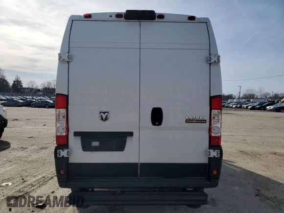2019 Ram ProMaster Cargo with VIN 3C6URVHG7KE564848, listed as a Copart auction lot 47746845 with 123,181 mi miles and Clean Title. Bid and sale history available at DreamBid. Image 6.