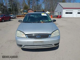 2007 Ford Focus S with VIN 1FAFP34N17W262927, listed as a IAAI auction lot 41920787 with 172,003 mi miles. Bid and sale history available at carsss.com. Image 13.