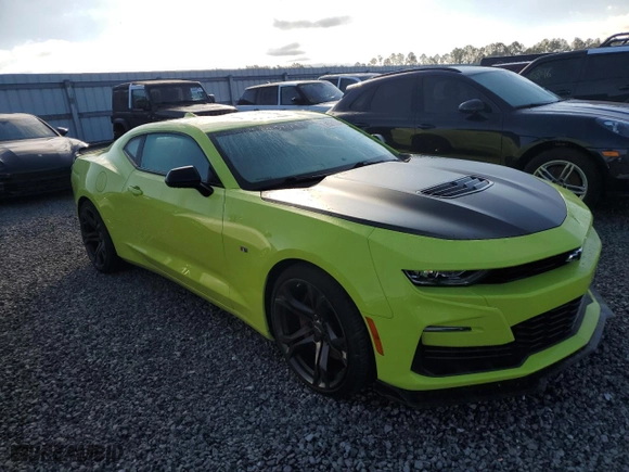 2021 Chevrolet Camaro 2SS with VIN 1G1FH1R77M0125648, listed as a Copart auction lot 85612204 with 19,513 mi miles and Salvage Title. Bid and sale history available at carsss.com. Image 4.