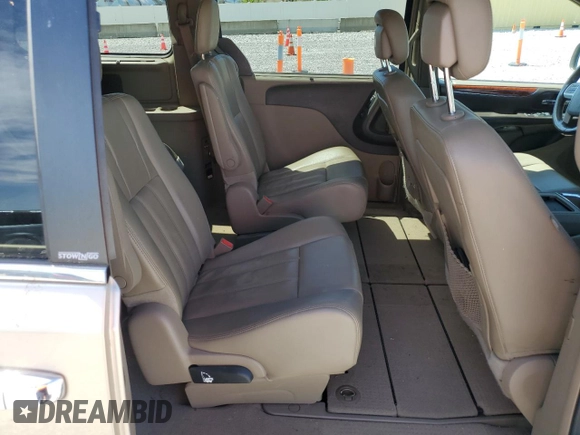 2013 Chrysler Town & Country Touring L with VIN 2C4RC1CG5DR757582, listed as a Copart auction lot 55468895 with 210,855 mi miles and Clean Title. Bid and sale history available at DreamBid. Image 11.