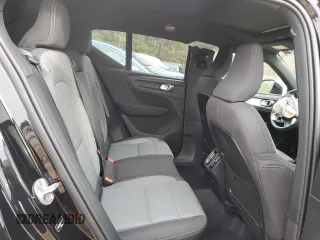 2024 Volvo XC40 Core Bright Theme с VIN YV4L12UK5R2334069, выставлен на аукционе Copart как лот 86729964 с пробегом 15 762 миль миль и Списание • Salvage title. История ставок и продаж доступна на DreamBid. Изображение 11.