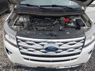 2018 Ford Explorer Limited with VIN 1FM5K7F82JGC69918, listed as a IAAI auction lot 41427239 with 128,784 mi miles. Bid and sale history available at carsss.com. Image 10.
