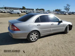 2005 Mercedes-Benz C 320 with VIN WDBRF64J15F602520, listed as a Copart auction lot 48212235 with 136,330 mi miles and Salvage Title. Bid and sale history available at DreamBid. Image 3.