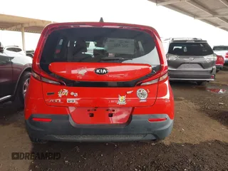 2021 Kia Soul LX with VIN KNDJ23AU5M7738553, listed as a IAAI auction lot 41793146 with 62,044 mi miles. Bid and sale history available at carsss.com. Image 17.