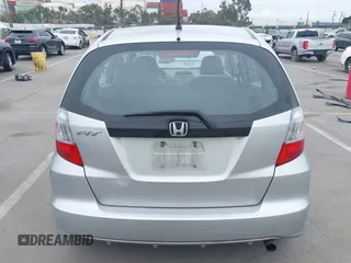 2013 Honda Fit with VIN JHMGE8H38DC002109, listed as a IAAI auction lot 42067257 with 305,739 mi miles. Bid and sale history available at carsss.com. Image 16.