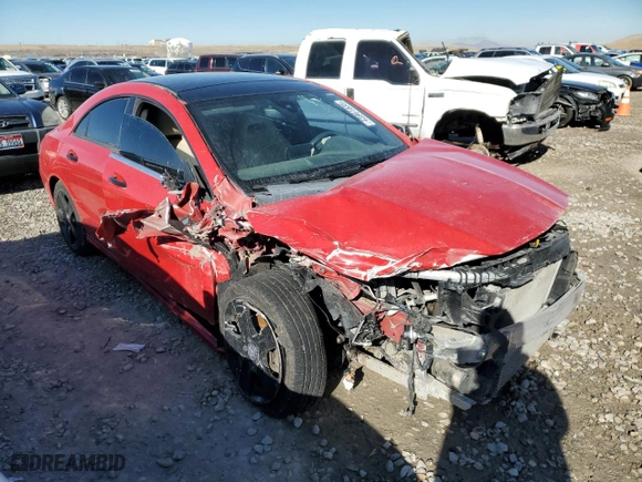 2016 Mercedes-Benz CLA with VIN WDDSJ4EB8GN365696, listed as a Copart auction lot 43961835 with 0 mi miles and Salvage Title. Bid and sale history available at carsss.com. Image 4.