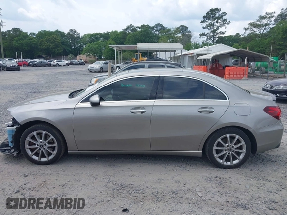 2019 Mercedes-Benz A 220 with VIN WDD3G4FB5KW012398, listed as a IAAI auction lot 42102032 with 64,927 mi miles and . Bid and sale history available at DreamBid. Image 15.