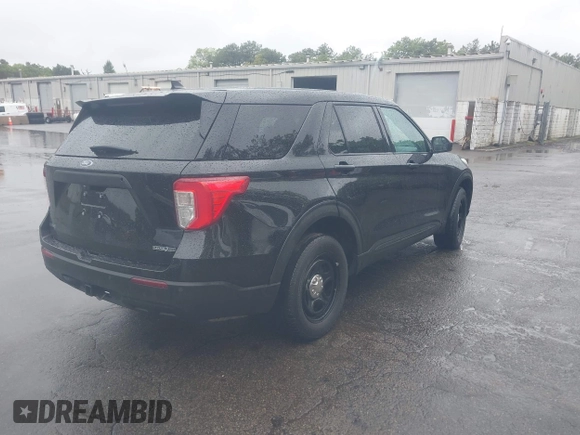 2021 Ford Police Interceptor Utility z VIN 1FM5K8AB0MGB24809, wystawiony jako IAAI lot #42341896 z przebiegiem 98 134 mil mil oraz . Historia ofert i sprzedaży dostępna na DreamBid. Obrazek 4.
