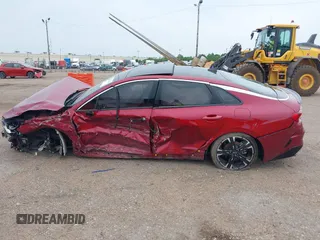 2022 Kia K5 GT-Line z VIN 5XXG64J29NG121197, wystawiony jako IAAI lot #39659829 z przebiegiem 49 590 mil mil oraz . Historia ofert i sprzedaży dostępna na DreamBid. Obrazek 14.