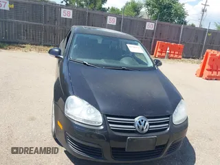 2010 Volkswagen Jetta Wolfsburg Edition с VIN 3VWRJ7AJ7AM057831, выставлен на аукционе IAAI как лот 42701174 с пробегом 102 158 миль миль и . История ставок и продаж доступна на DreamBid. Изображение 6.