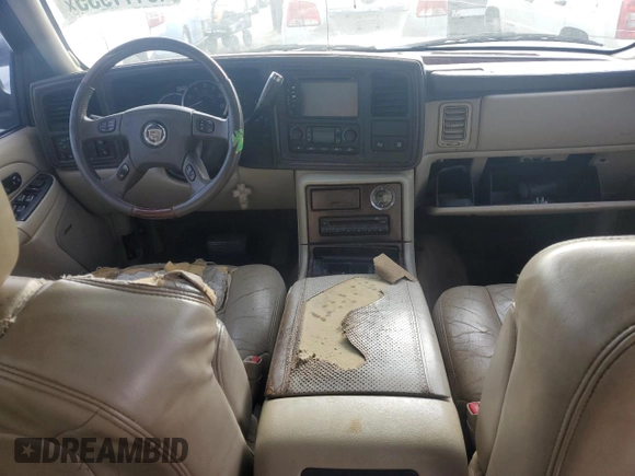 2005 Cadillac Escalade ESV z VIN 3GYFK66N15G124222, wystawiony jako Copart lot #43411935 z przebiegiem 184 641 mil mil oraz Tytuł czysty. Historia ofert i sprzedaży dostępna na DreamBid. Obrazek 8.