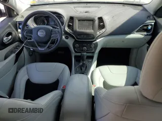 2020 Jeep Cherokee Altitude with VIN 1C4PJLLB2LD592914, listed as a Copart auction lot 57686955 with 55,524 mi miles and Salvage title. Bid and sale history available at DreamBid. Image 8.