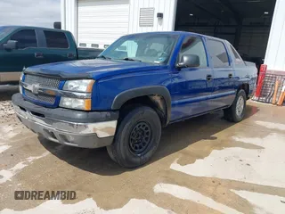 2003 Chevrolet Avalanche z VIN 3GNEC13T93G317713, wystawiony jako IAAI lot #41914946 z przebiegiem Nie podano mil oraz . Historia ofert i sprzedaży dostępna na DreamBid. Obrazek 2.
