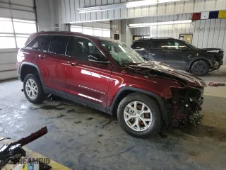 2023 Jeep Grand Cherokee Limited with VIN 1C4RJHBG9PC517058, listed as a Copart auction lot 43513915 with 0 mi miles and Non Repairable. Bid and sale history available at carsss.com. Image 4.