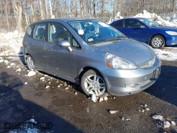 2007 Honda Fit Sport with VIN JHMGD37647S064795, listed as a IAAI auction lot 41299330 with 71,493 mi miles. Bid and sale history available at carsss.com. Image 1.