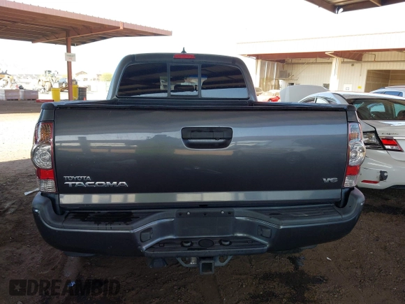 2015 Toyota Tacoma PreRunner with VIN 3TMKU4HN0FM046941, listed as a IAAI auction lot 42533553 with 123,115 mi miles and . Bid and sale history available at DreamBid. Image 16.