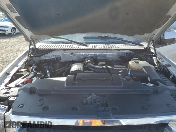 2013 Ford Expedition Max Limited with VIN 1FMJK2A57DEF70053, listed as a Copart auction lot 47091065 with 137,513 mi miles and Salvage title. Bid and sale history available at DreamBid. Image 12.