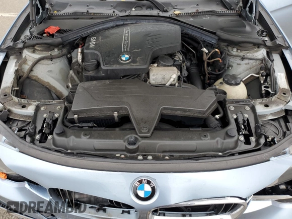 2014 BMW 3 Series 328i xDrive z VIN WBA3B5C58EP542888, wystawiony jako Copart lot #59136015 z przebiegiem 77 954 mil mil oraz Szkoda całkowita • Salvage title. Historia ofert i sprzedaży dostępna na DreamBid. Obrazek 11.