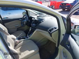 2013 Ford C-Max SEL with VIN 1FADP5BUXDL529427, listed as a IAAI auction lot 42200425 with 91,208 mi miles and . Bid and sale history available at DreamBid. Image 5.